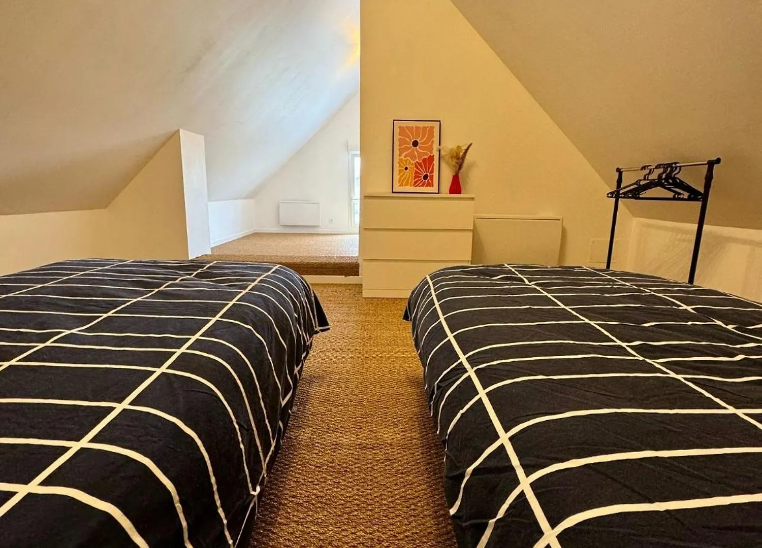 Duplex 70M2 Proche Mer, 2 Chambres, Terrasse, Parking Gratuit Saint-Malo